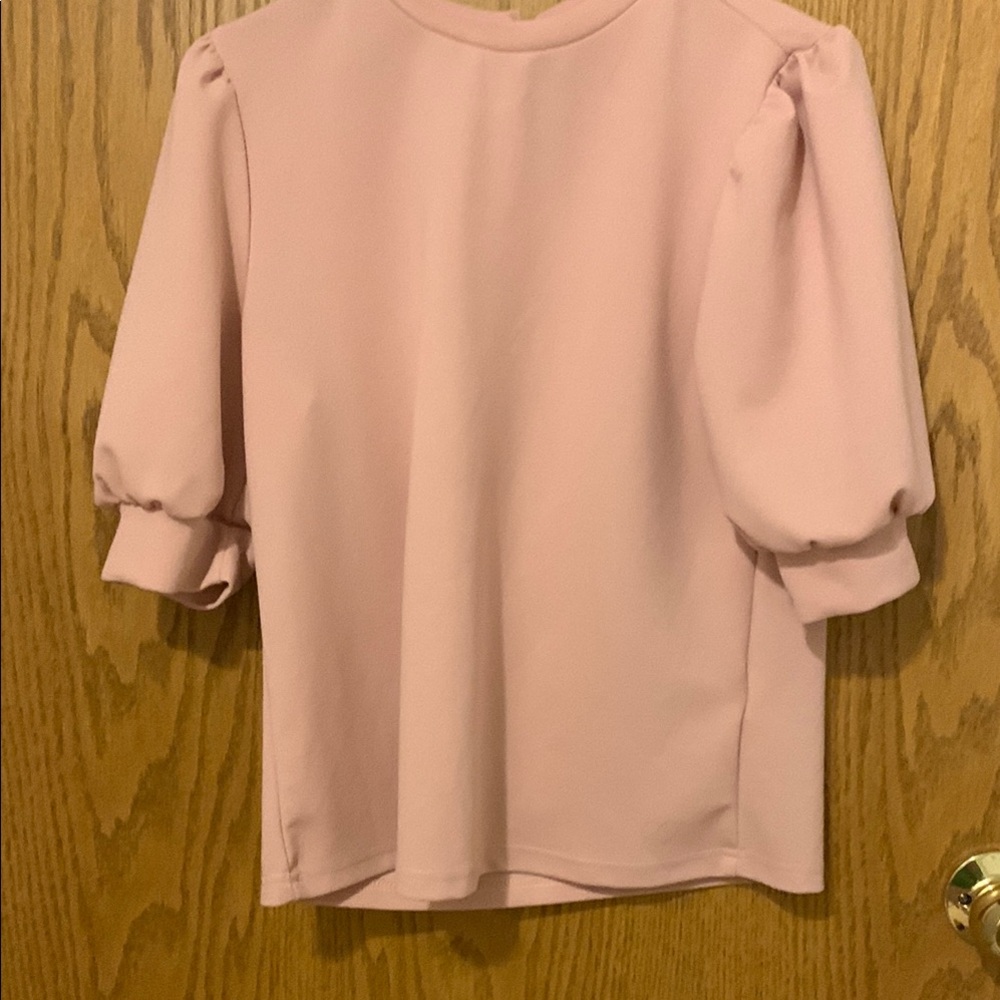 Women's Blush Pink Top